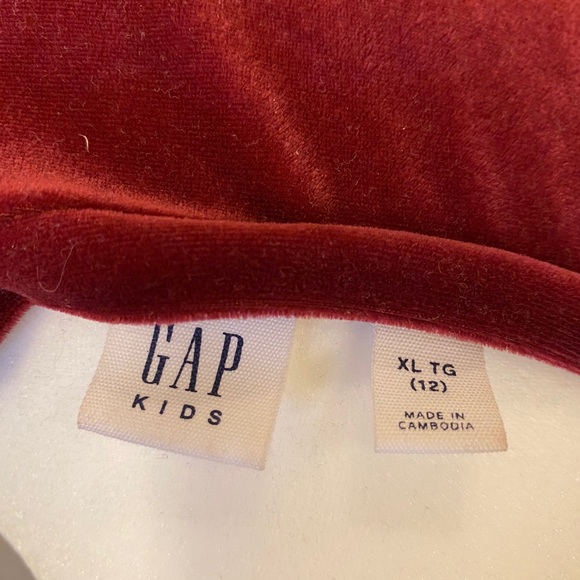 Girls Gap dress colour is rich burgundy - Picture 10 of 12